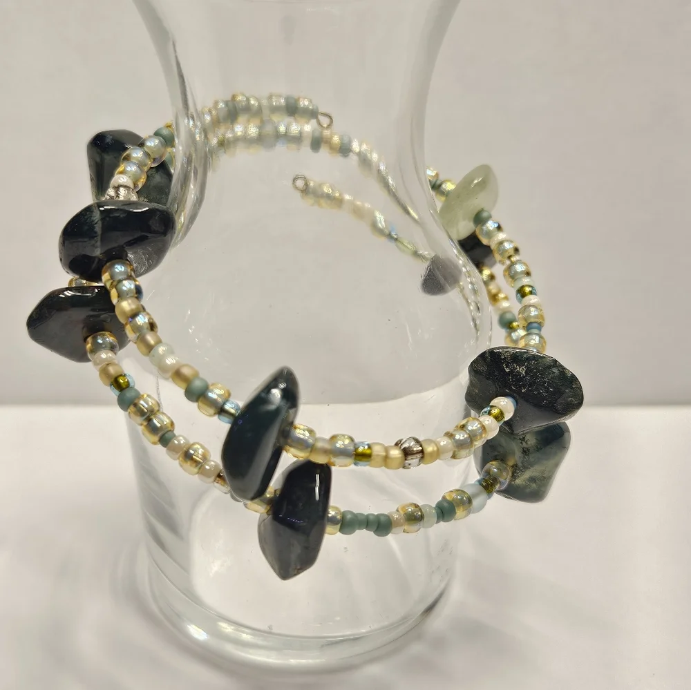 Green Stone Beaded Memory Bracelet